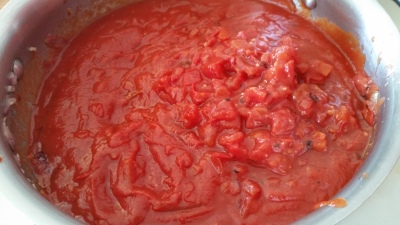 added tomato puree and diced tomatoes